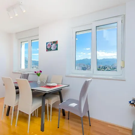 View Apartamento