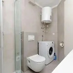 View Apartment Split